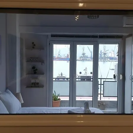 Apartment Port View